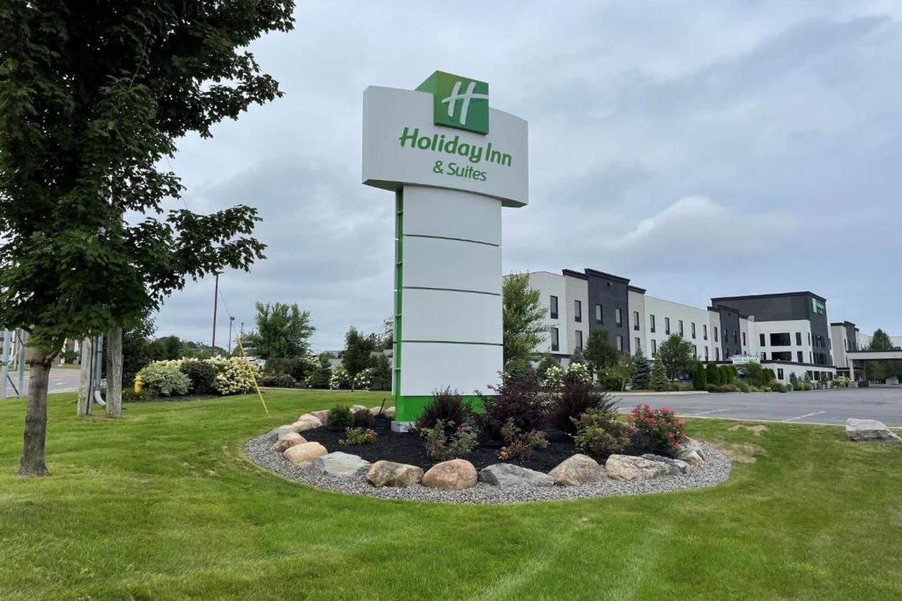 Holiday Inn & Suites Syracuse Airport - Liverpool Exterior photo