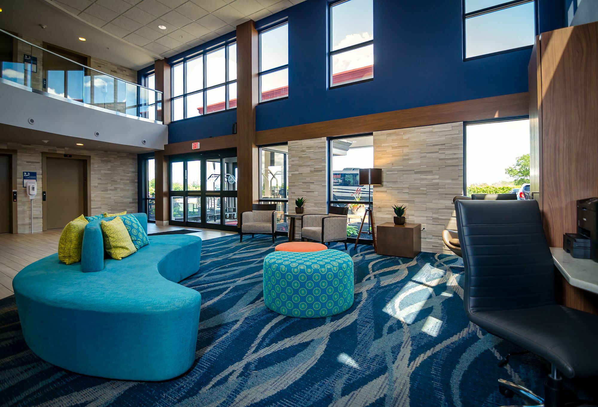 Holiday Inn & Suites Syracuse Airport - Liverpool Exterior photo